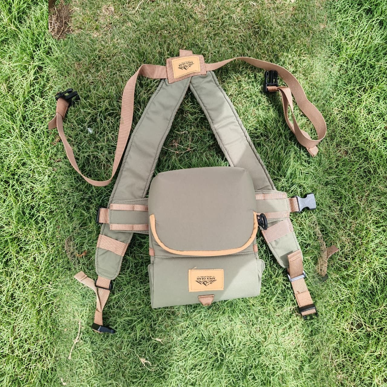 Bino Bag front view